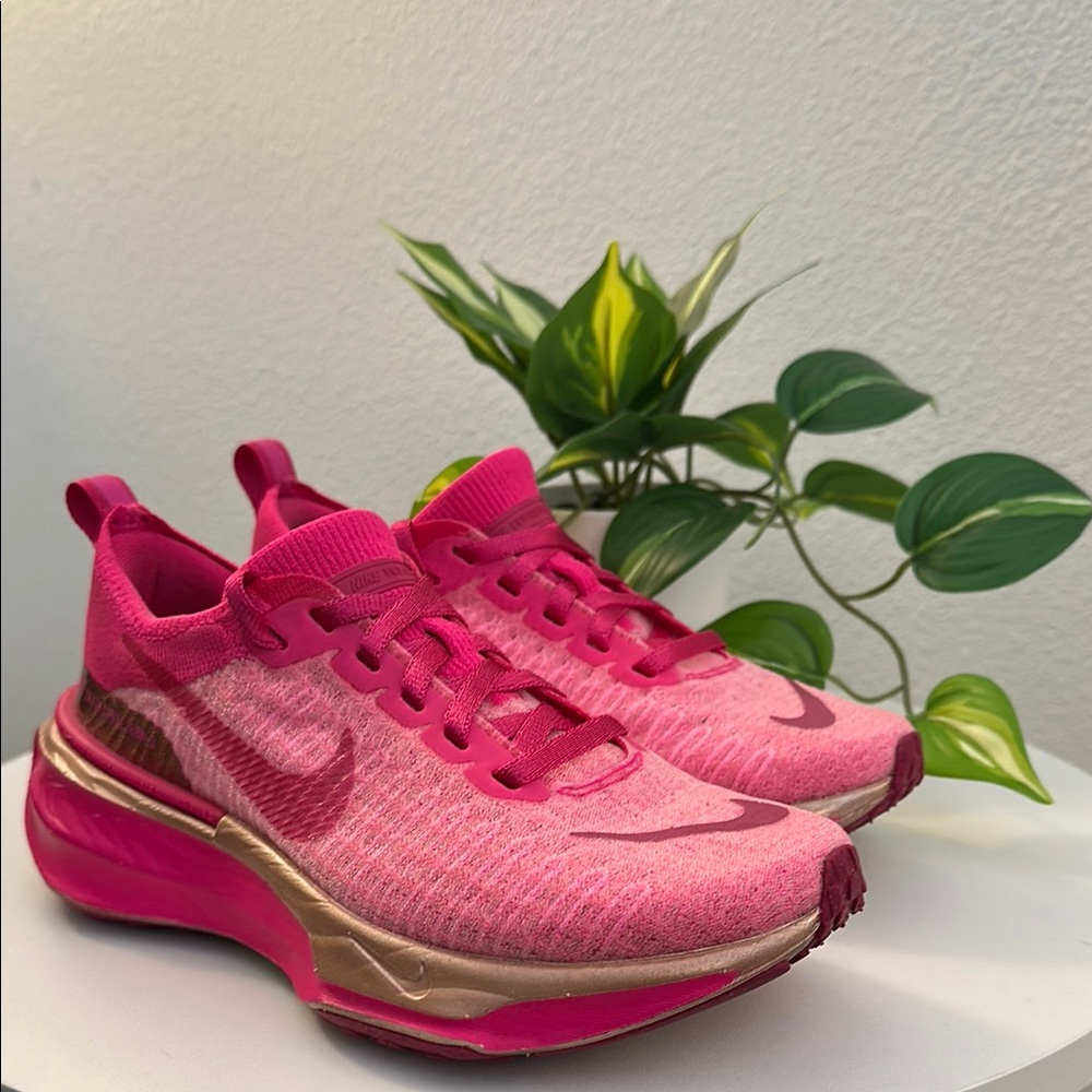 Nike Women’s ZoomX Invincible Run 3 Fierce Pink Running Shoes